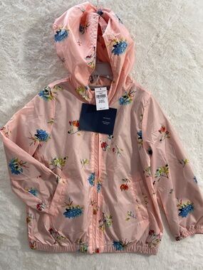 SALE! NWT GAP Kids Floral Hooded Rain Jacket - Pink Size 5T